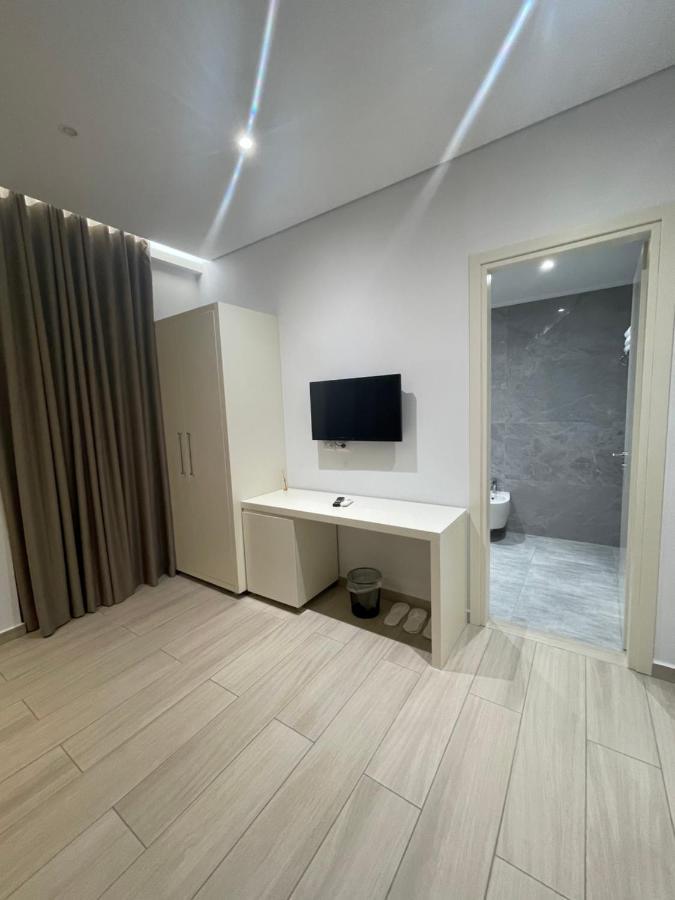 Hotel Lidi Sarande Ngoại thất bức ảnh