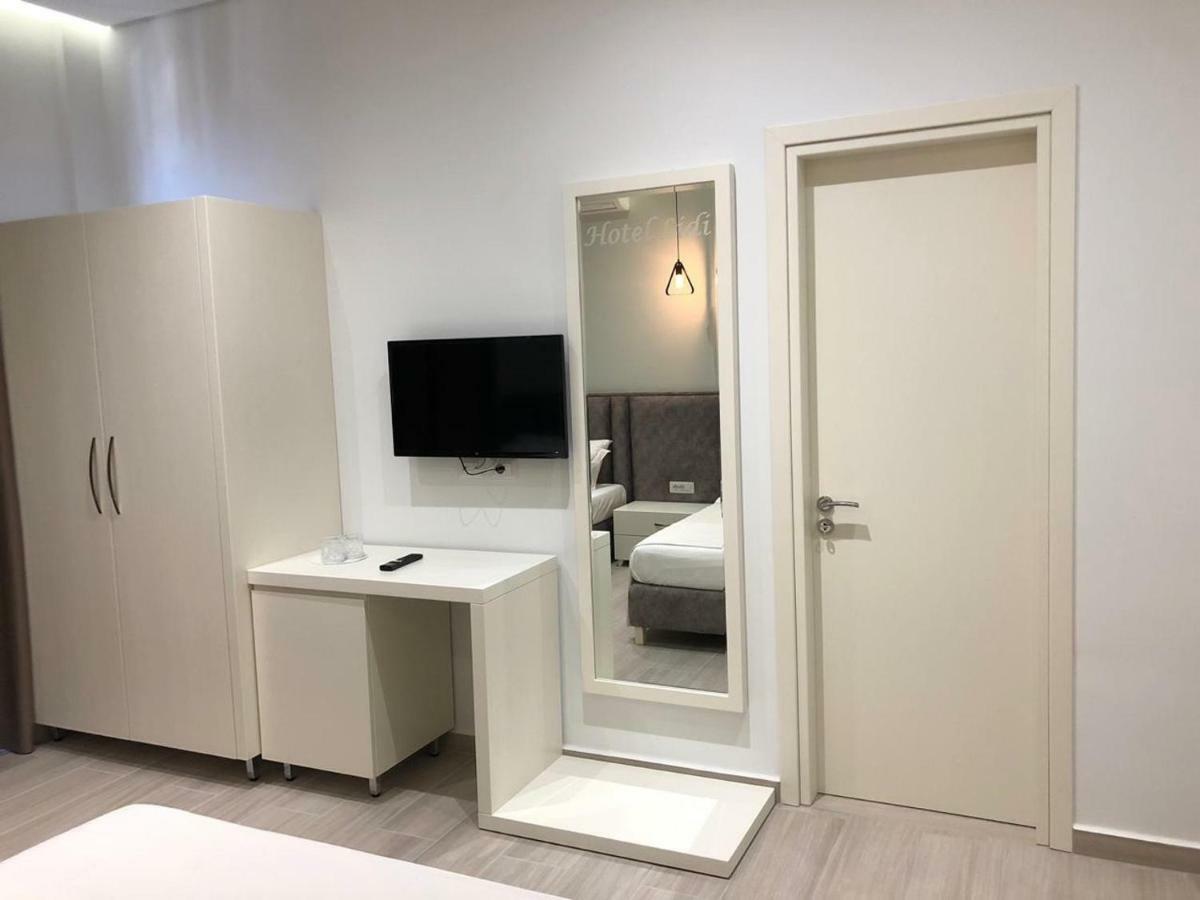 Hotel Lidi Sarande Ngoại thất bức ảnh